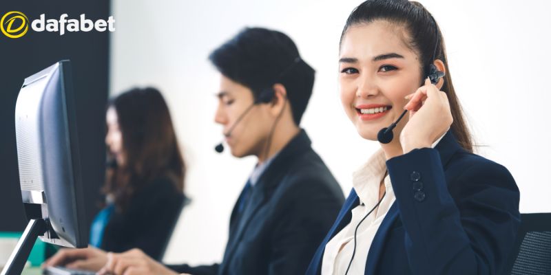 Hệ thống sở hữu đội ngũ nhân viên cskh trẻ, năng động 